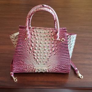 Genuine Brahmin Priscilla